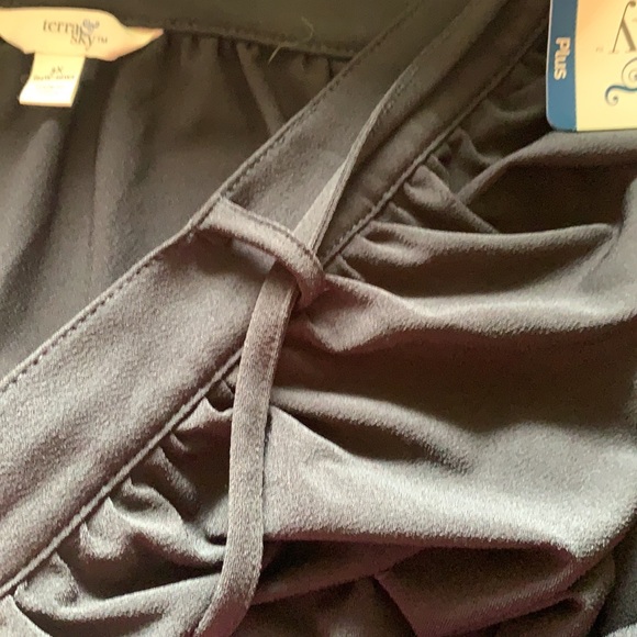 Terra Sky Shin Length Black Skirt - Picture 5 of 5